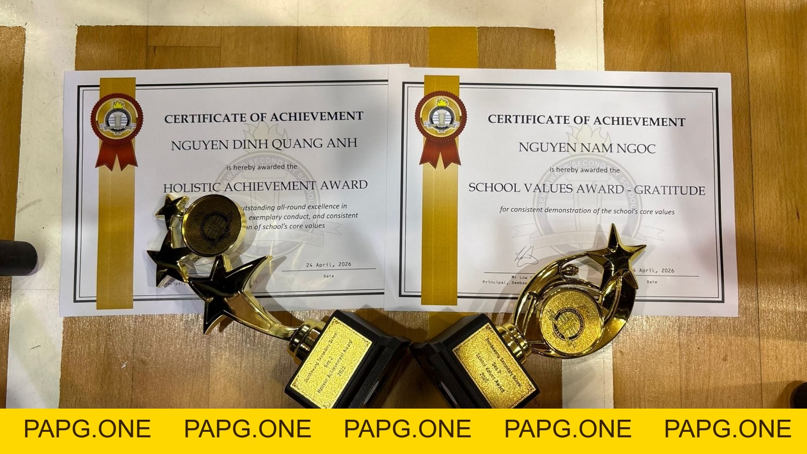 Hai chàng trai Sembawang Secondary lại được nhận giải - papg.one