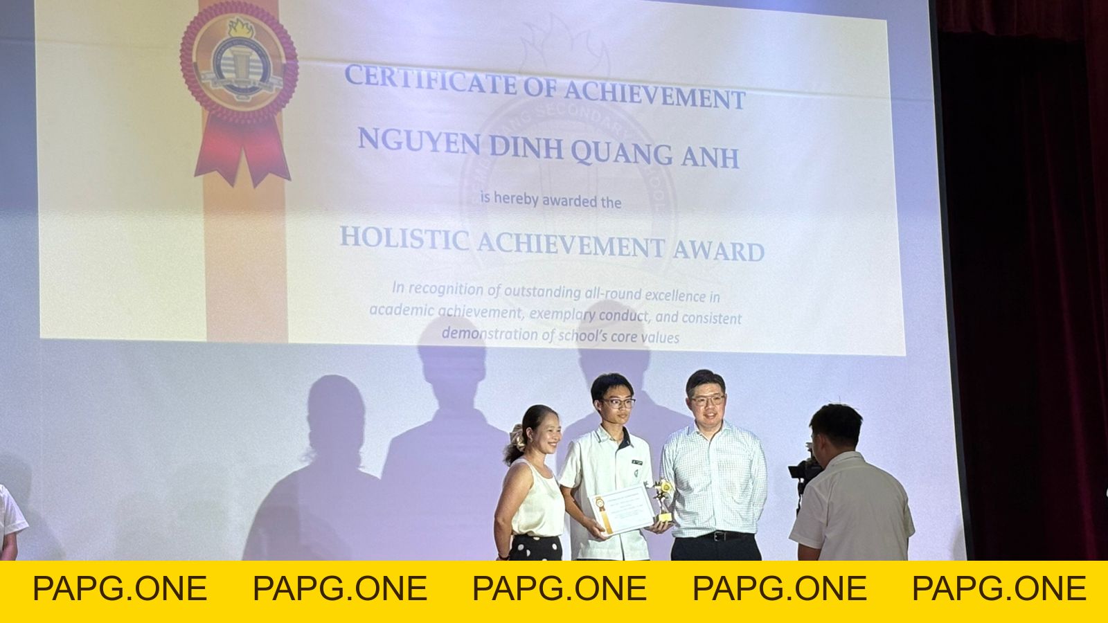 Hai chàng trai Sembawang Secondary lại được nhận giải - papg.one